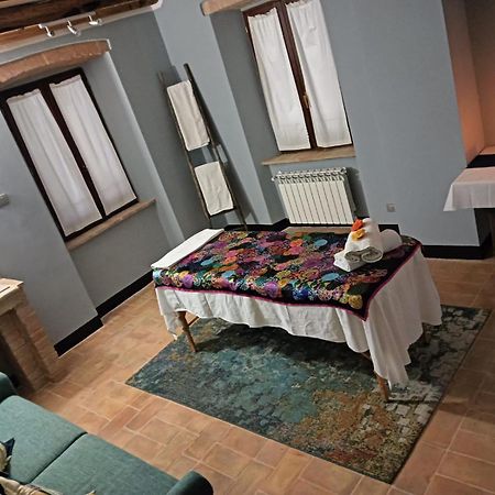 Villa Il Casale Di Mario à Montecchio  Extérieur photo