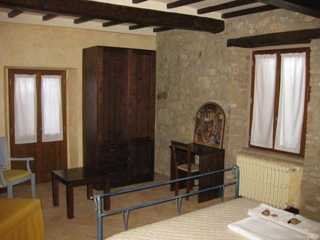 Villa Il Casale Di Mario à Montecchio  Extérieur photo